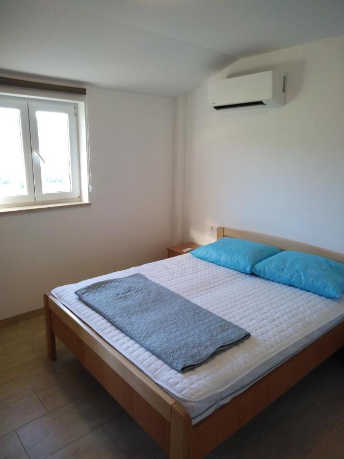 Holiday Home Grimalda מראה חיצוני תמונה